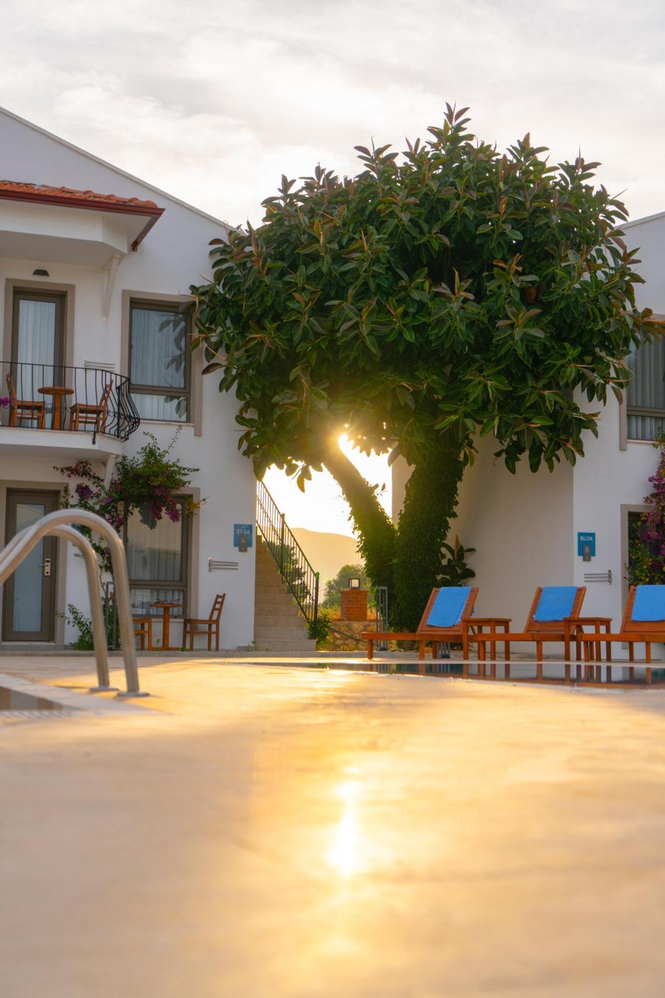 Feri Surf Club Hotel Datça Exterior foto